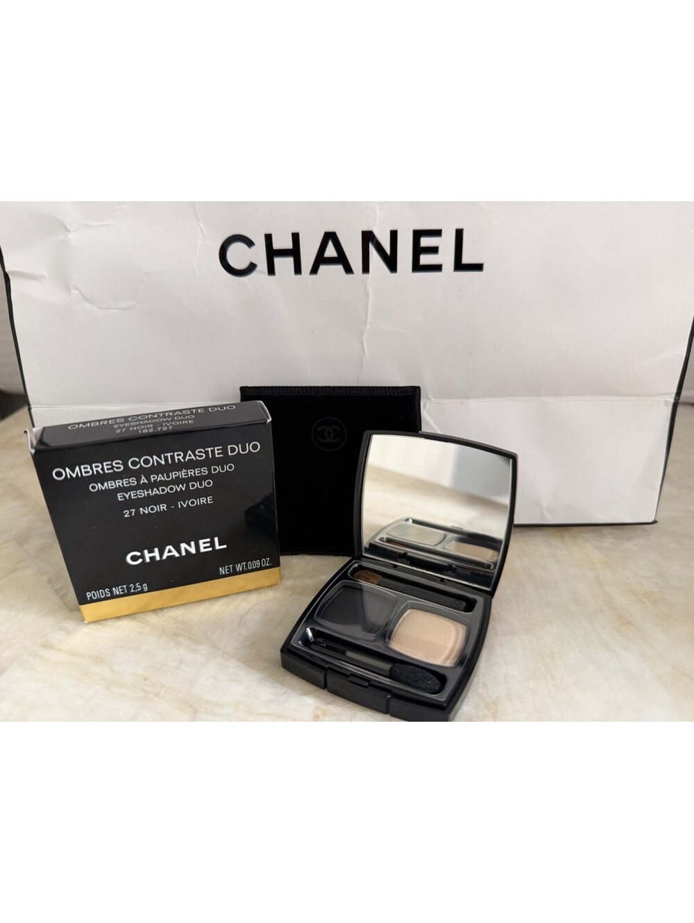 VINTAGE CHANEL Ombres Contraste Duo 27 NOIR IVOIRE β Rare Discontinued β NIB